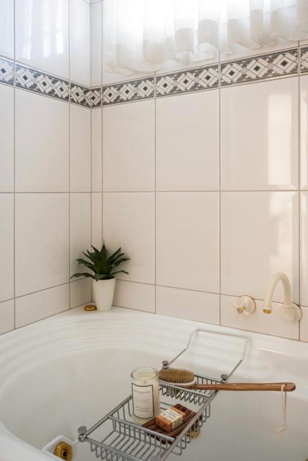 Cosy Private Room Easy Access To City & Airport Melbourne Exterior foto