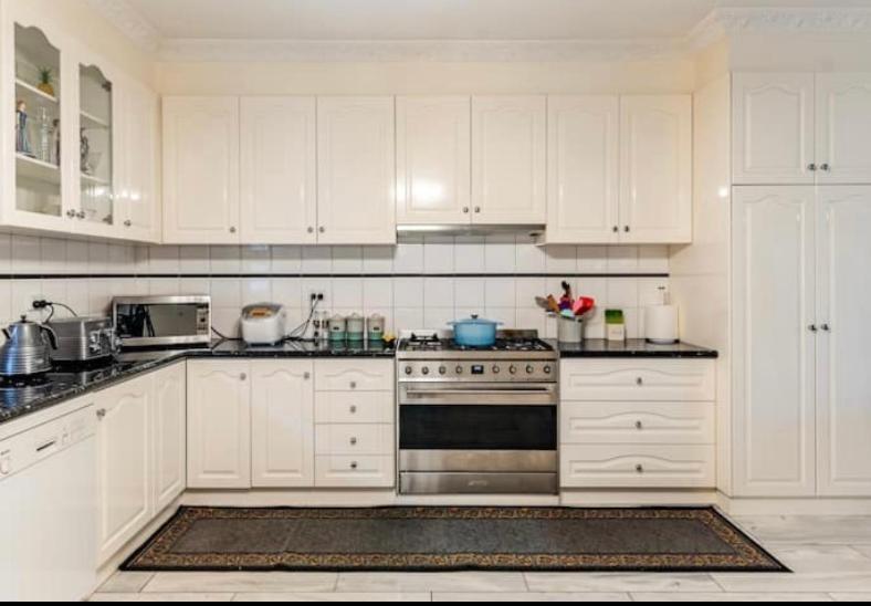 Cosy Private Room Easy Access To City & Airport Melbourne Exterior foto